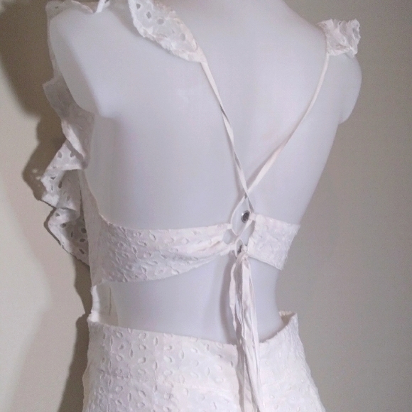 Super Cute Unique Cut Out Romper. Lace up Back,Square Neck Ruffle,Lined with Zip - Picture 3 of 14